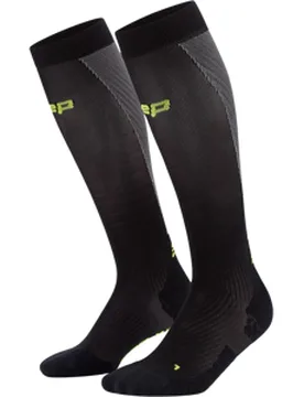 Core Run Ultralight 4.0 Laufsocken Damen black Gr. 3 - Cep - FashionsVida