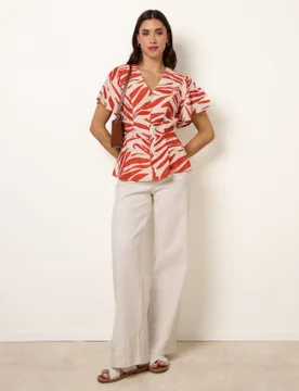 Top with Brushstroke Leaf Print - M / ORANGE - female - Blue Vanilla - FashionsVida