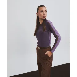 Jersey bicolor de mujer de punto fino con detalle de rayas en mangas