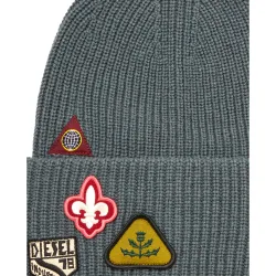 Gorro unisex de lana con parches de logo