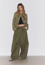 Serge-Jacke mit Knöpfen Khaki S