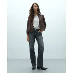 Chaqueta de mujer ecopiel bolsillos plastrón forrada