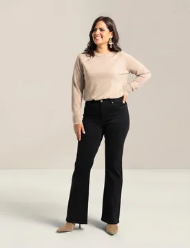 Vaquero push up con bolsillos bordados al tono - October - FashionsVida