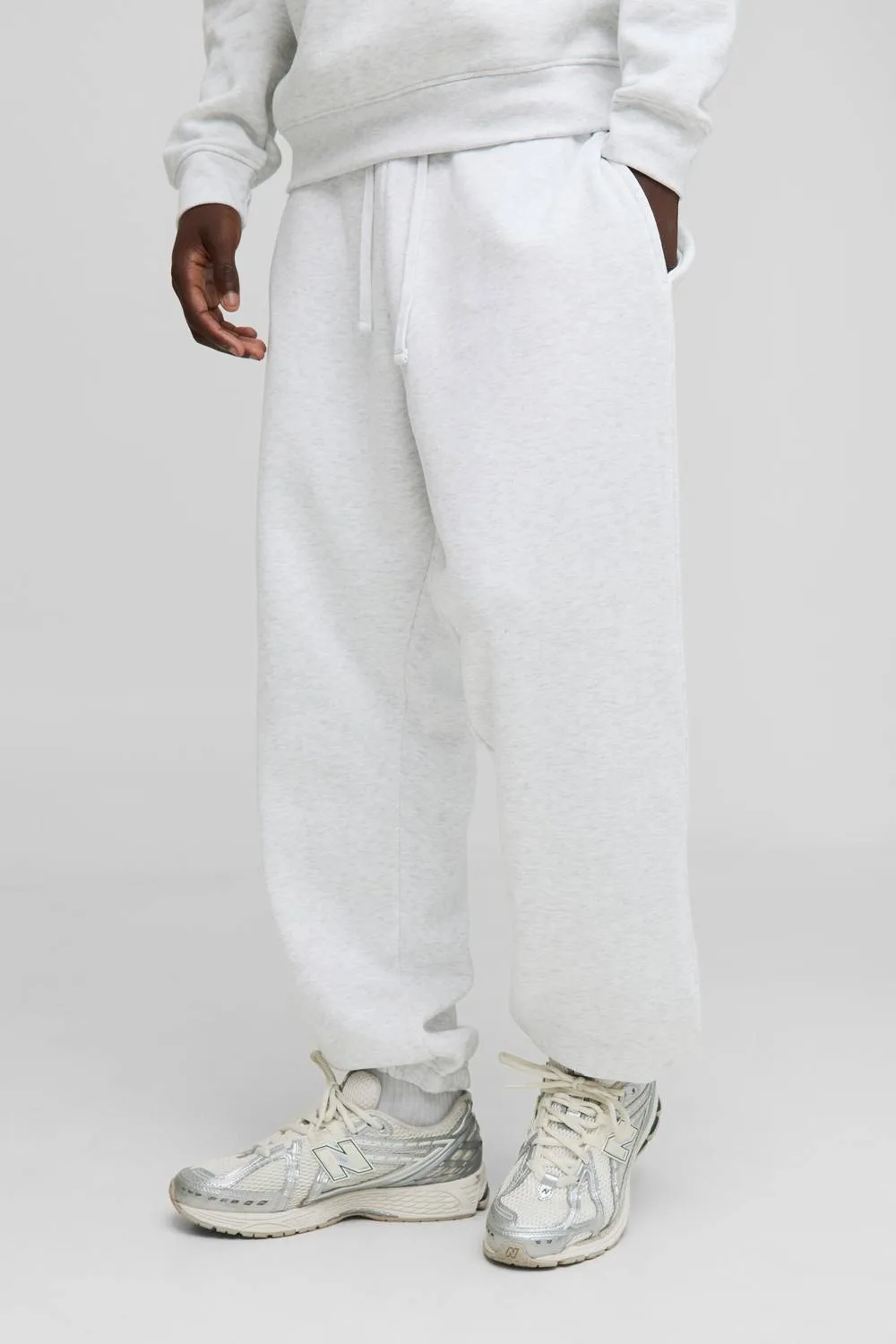 Herren Basic Oversized Jogginghose Grey Marl Größe XS - boohooMAN - FashionsVida