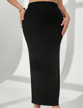 Falda larga básica negra con cintura elástica delgada para mujer de talla grande, casual para verano y otoño, faldas para curvas, atuendos de otoñ - Shein - FashionsVida
