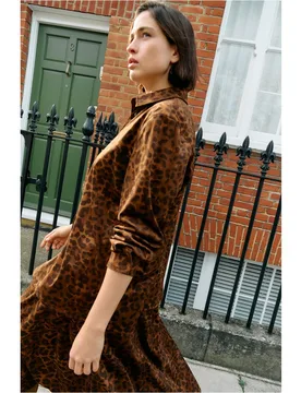 Sobrecamisa de mujer antelina animal print - Couchel - FashionsVida