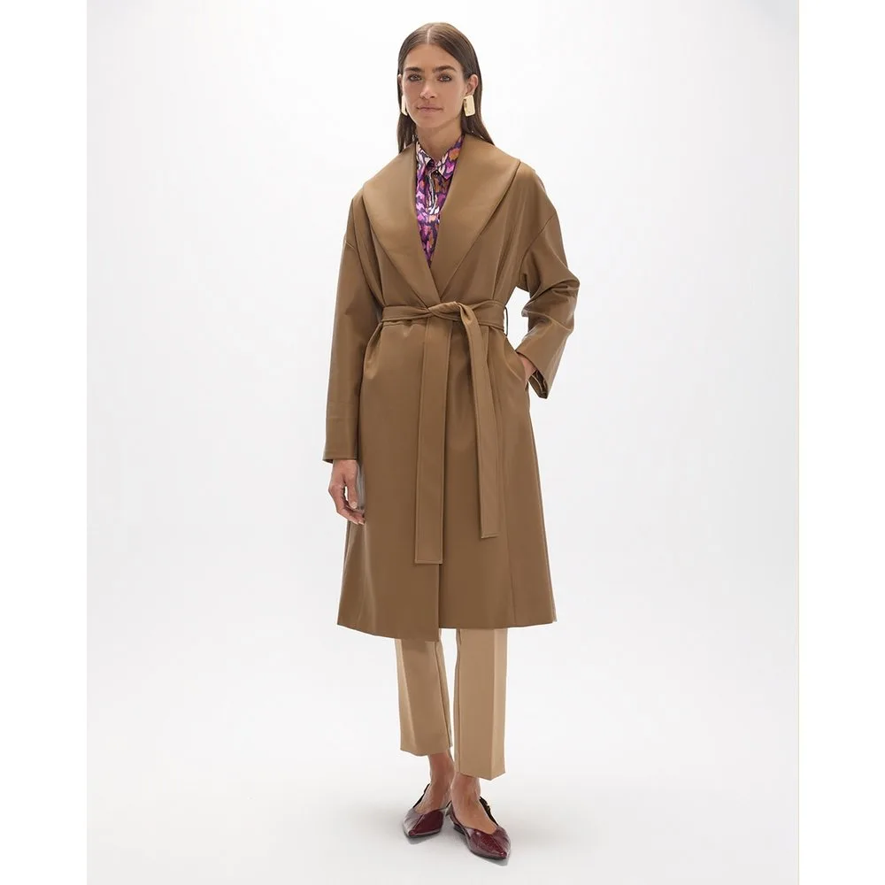Abrigo de mujer efecto piel con cinturón 45a - Lola Casademunt - FashionsVida