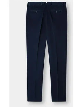 Chino de hombre classic fit en tejido de sarga - Hackett - FashionsVida