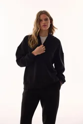 Womens Oversized V-Neck Knitted Hoodie - Black - Size Small