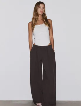 Body mit Spitzendetails Ecru L - Stradivarius - FashionsVida