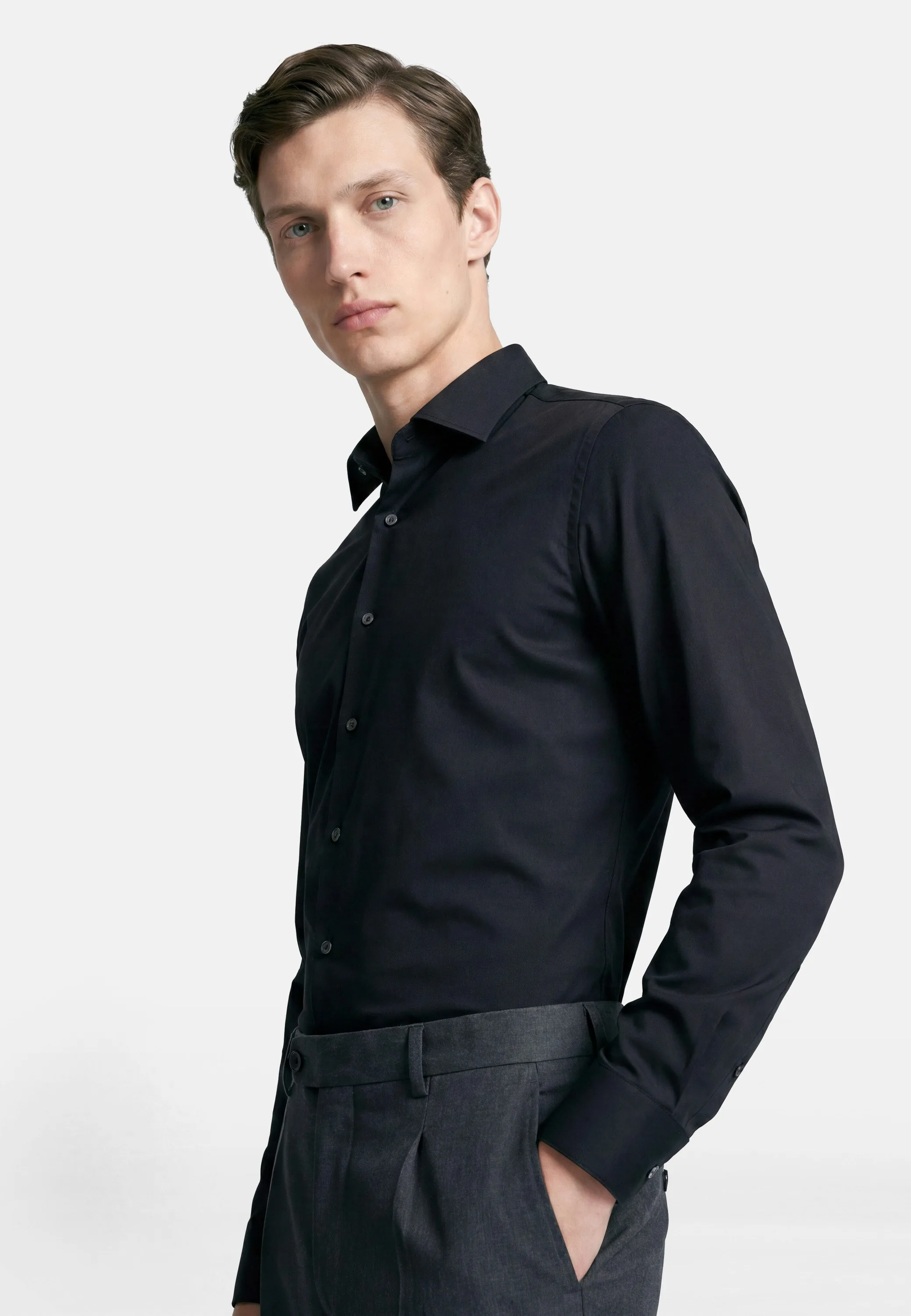 X-Slim Performance-Hemd Uni Schwarz 43 - Seidensticker - FashionsVida