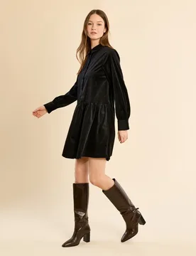 Vestido corto camisero con volantes - Molly Bracken - FashionsVida