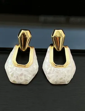 Women Vintage U‑Curve Natural Shell Pearl Earrings, Minimalist Geometric Light‑Luxury Ear Ornament, Wedding Party Jewelry Presen - Aliexpress - FashionsVida