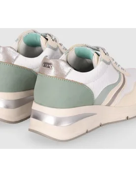 Zapatillas con cuña baja de mujer con cierre de cordones y puntera redonda - Chika10 - FashionsVida