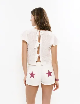 Blusa de mujer con bordados y lazos espalda - Brownie - FashionsVida