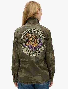 Superdry Damen Bestickte Military Feldjacke Kaki - Größe: 38 - 179.99 - FashionsVida