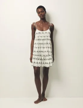 Sfera - Vestido corto estampado - Sfera - FashionsVida
