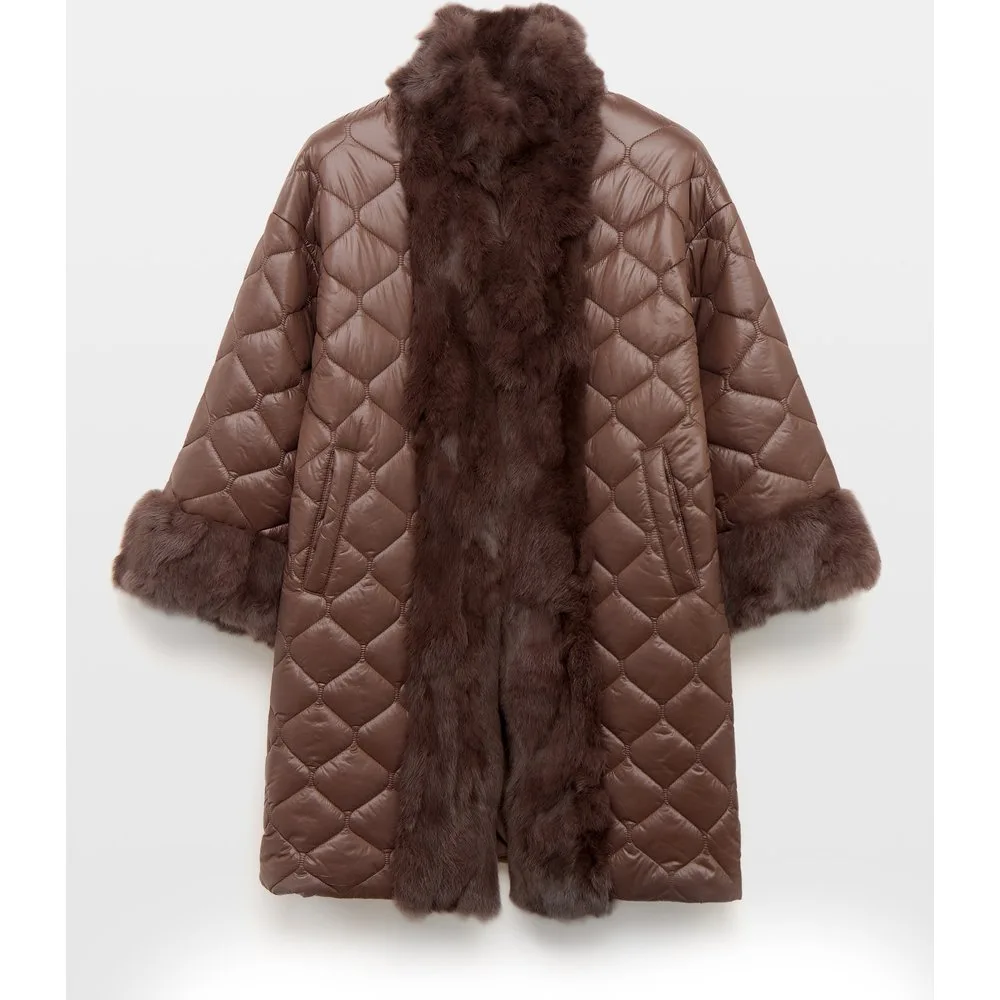 Capa larga de nylon con pelo de conejo - Latouche - FashionsVida