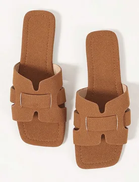 Sandalias planas tipo H para mujer, estilo hada, nuevas para verano, versátiles para exterior, estilo Ins celebrity, suela suave que favorece la piel - Shein - FashionsVida