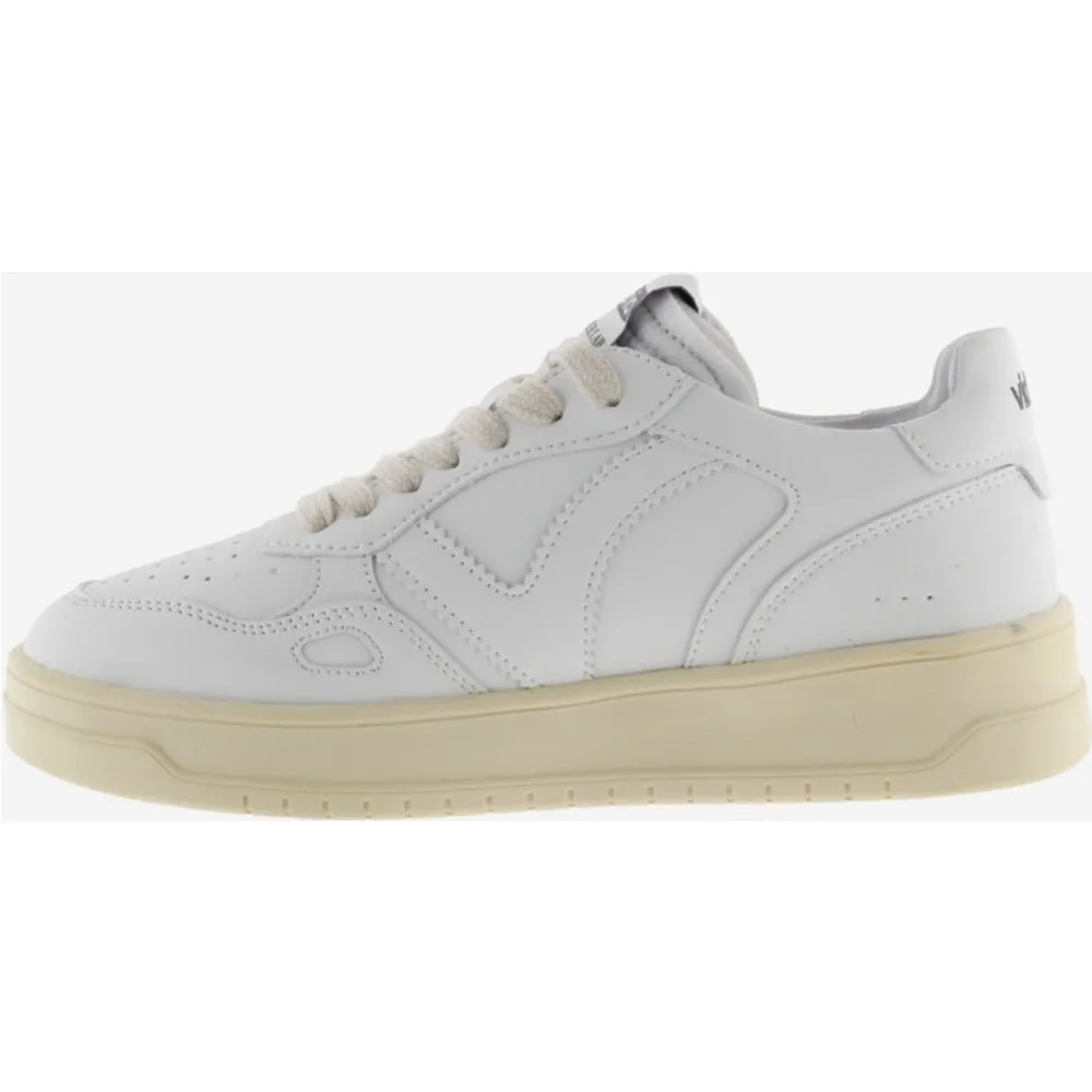 Zapatillas deportivas unisex monocromo con puntera perforada - Victoria - FashionsVida