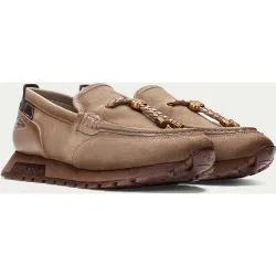 Mocasines deportivos de mujer de piel con detalle de cordón