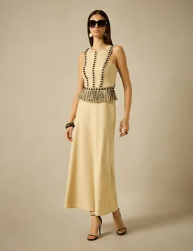 Vestido midi con pasamanería y flecos en la cintura y falda al biés - Sonia Peña - FashionsVida