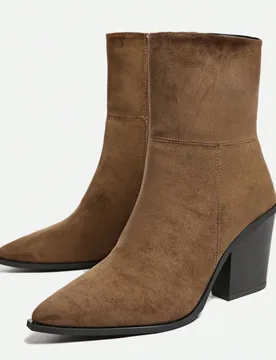 Botas de tobillo con cremallera y punta puntiaguda, estilo estadounidense de otoño/invierno. Nuevas botas occidentales puntiagudas vintage. Botas eur - Shein - FashionsVida
