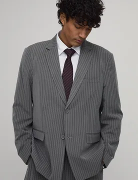 Herren Nadelstreifen Oversized Blazer Grey Größe 40 - boohooMAN - FashionsVida