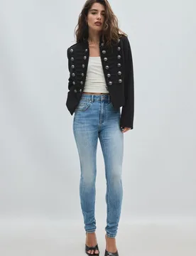 Taillierter Blazer mit Metallknöpfen Schwarz XL - Stradivarius - FashionsVida