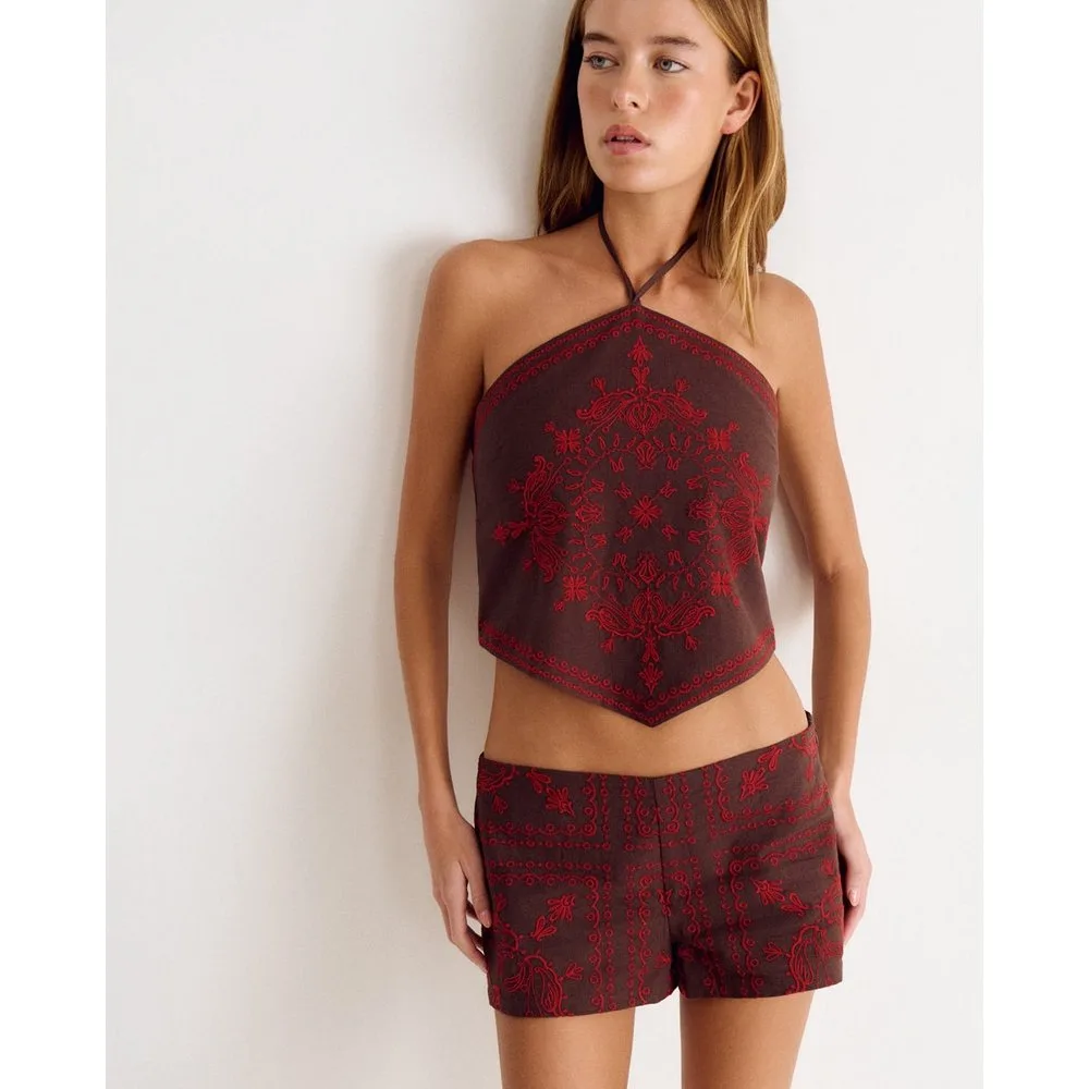 Short de mujer con bordados - Brownie - FashionsVida