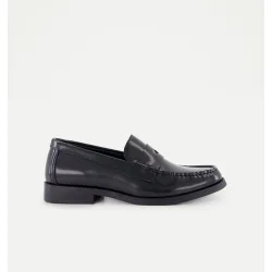 Mocasines de hombre realizados en piel
