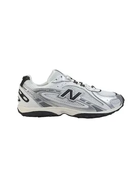 New Balance Sneaker crema 40 1/2 - New Balance - FashionsVida