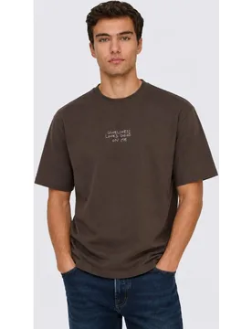 Only & Sons - Camiseta de manga corta y cuello redondo - Only & Sons - FashionsVida