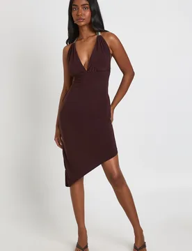 Womens Double Layer Slinky Gold Trim Plunge Front Asym Hem Dress - Chocolate - Size 14 Uk - Boohoo - FashionsVida