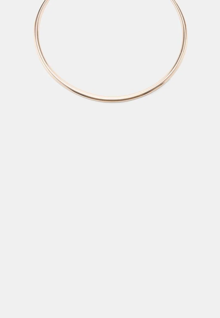 Flexibler Choker Goldfarben OS - Stradivarius - FashionsVida