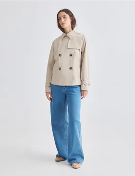Gabardina corta abotonada - Michael Kors - FashionsVida