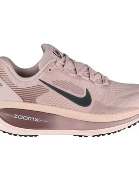 Scarpe Da Running Vomero 18 Particle Rose / Off Noir-Silt Red-Tattoo EU 41 - Nike - FashionsVida