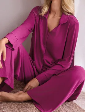 Conjunto de pantalón largo y top de manga larga de unicolor para mujer, ropa cómoda para temporada de otoño y vacaciones, prendas de otoño e invie - Shein - FashionsVida