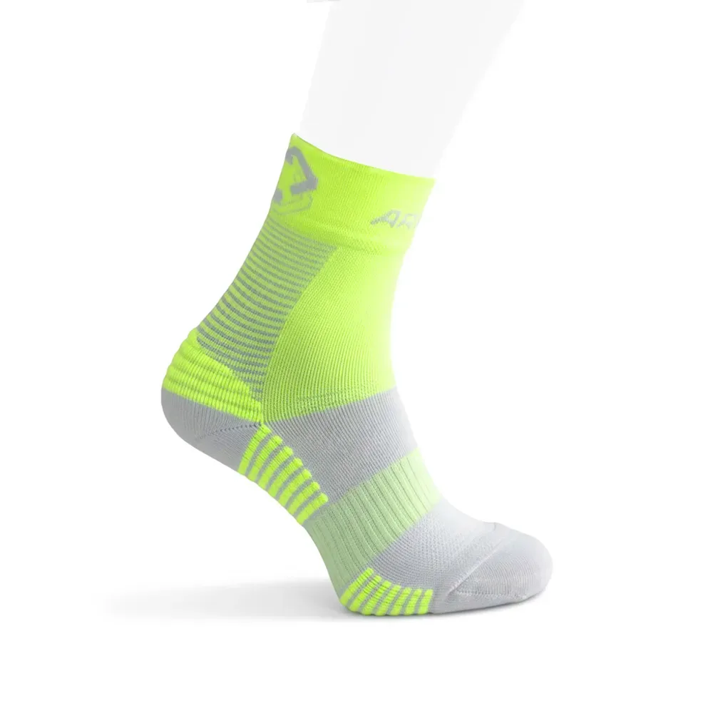 Evolution 5 Run Mid Short Socks Yelow EU 45-48 Men,Women - Arch Max - FashionsVida