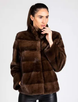 Chaqueta de pelo de mujer en visón con espalda diagonal - De la Roca - FashionsVida