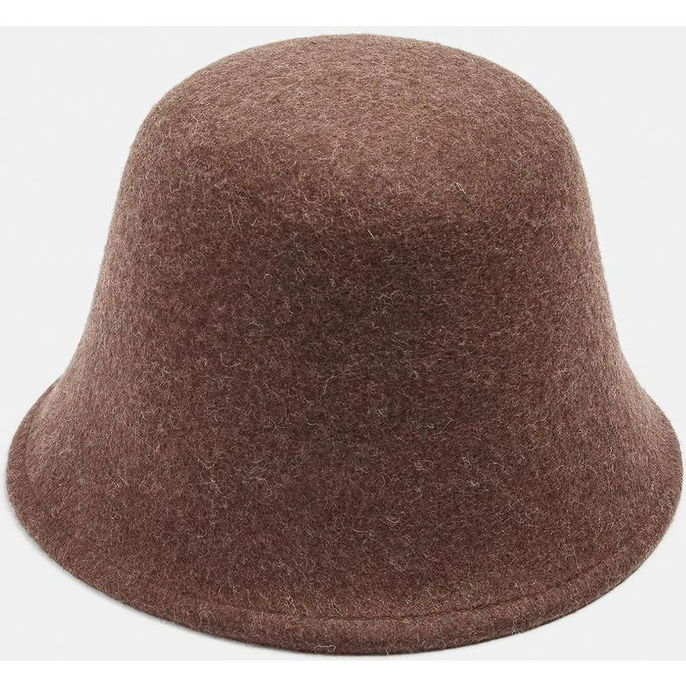 Gorro de mujer 100% lana estilo bucket - Parfois - FashionsVida