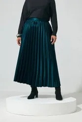 Women's Pleated Satin Skirt in Teal Size: 22 - Teal - Size: 22