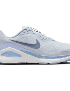 Structure 26 Laufschuhe Damen Football Grey Weite D (breit) Gr. 42 - Nike - FashionsVida
