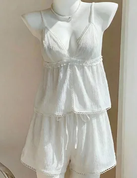 Conjunto de vacaciones bohemio, elegante y romántico de estilo retro en color blanco para la playa, conjunto de verano de 2 piezas con top de tirante - Shein - FashionsVida