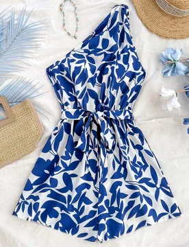Mono suelto de línea A con un solo hombro, estampado retro azul y blanco para mujer, adecuado para atuendos de verano. Elegancia de fiesta, ropa depo - Shein - FashionsVida