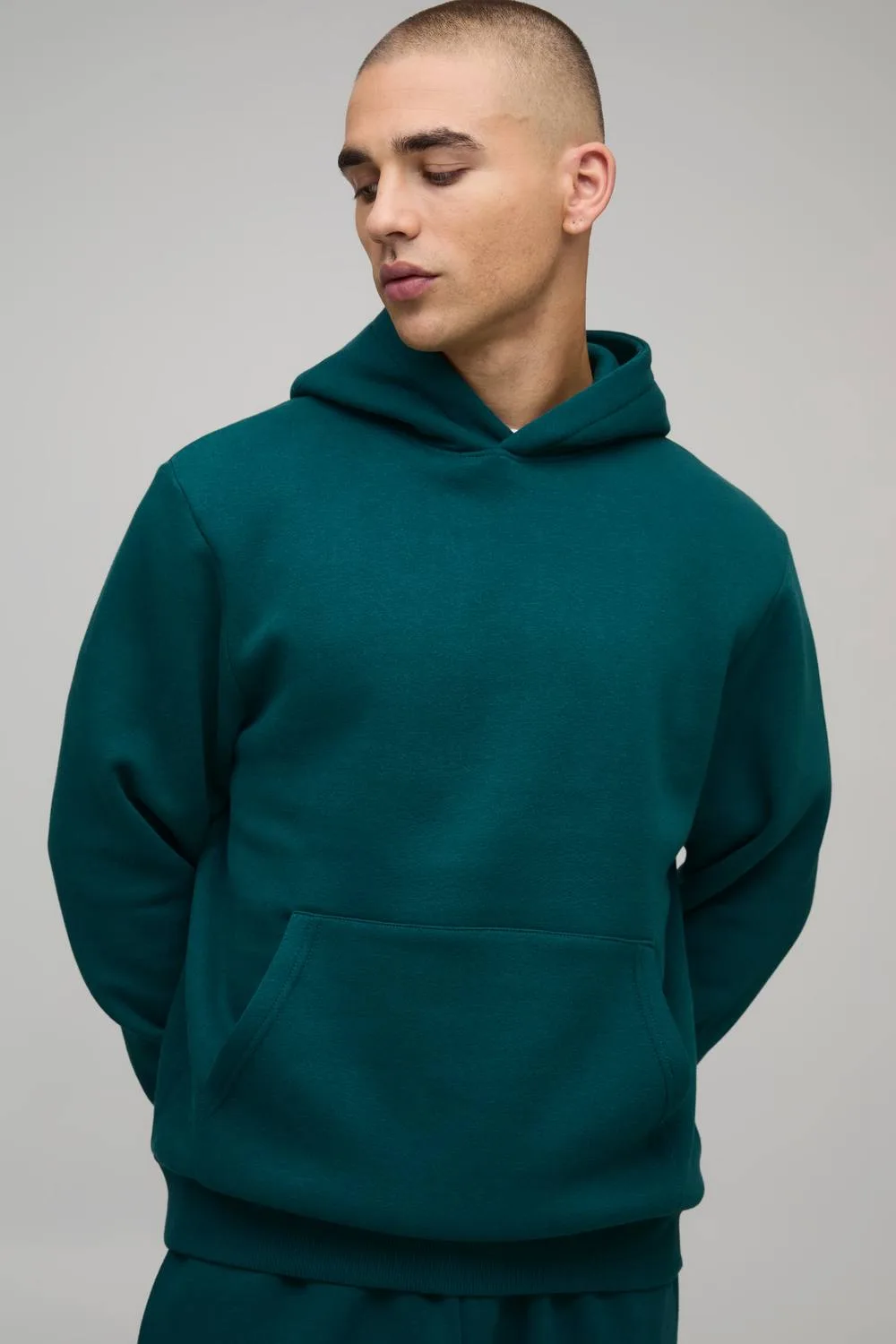 Herren Basic Regular Fit Kapuzenpullover Teal Größe Small - boohooMAN - FashionsVida