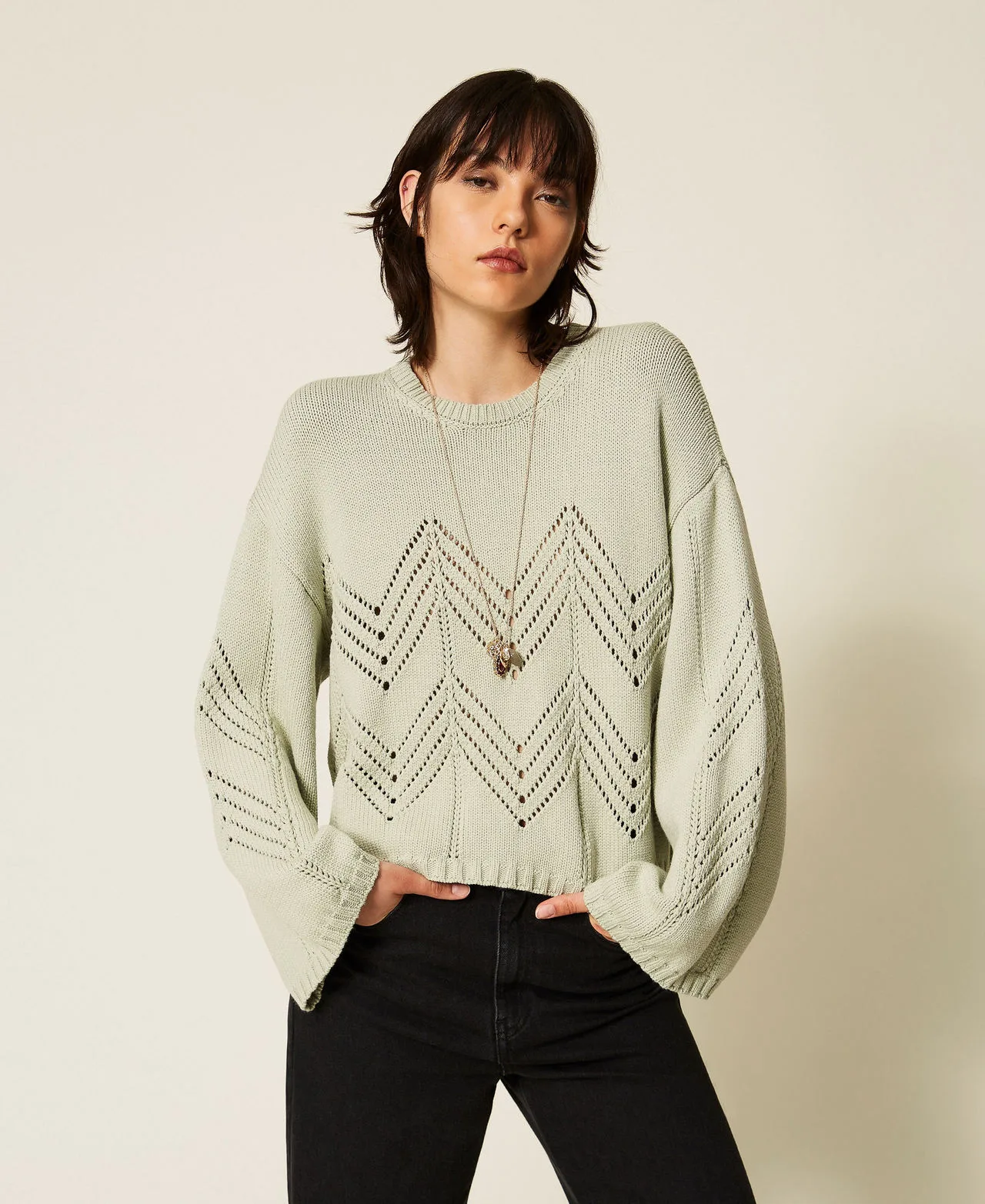 Pull en laine mélangée avec motif à chevrons - TWINSET - FashionsVida