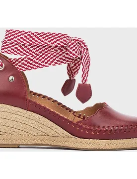 Sandalias de cuña de mujer de piel con cintas para atar al tobillo - Pikolinos - FashionsVida