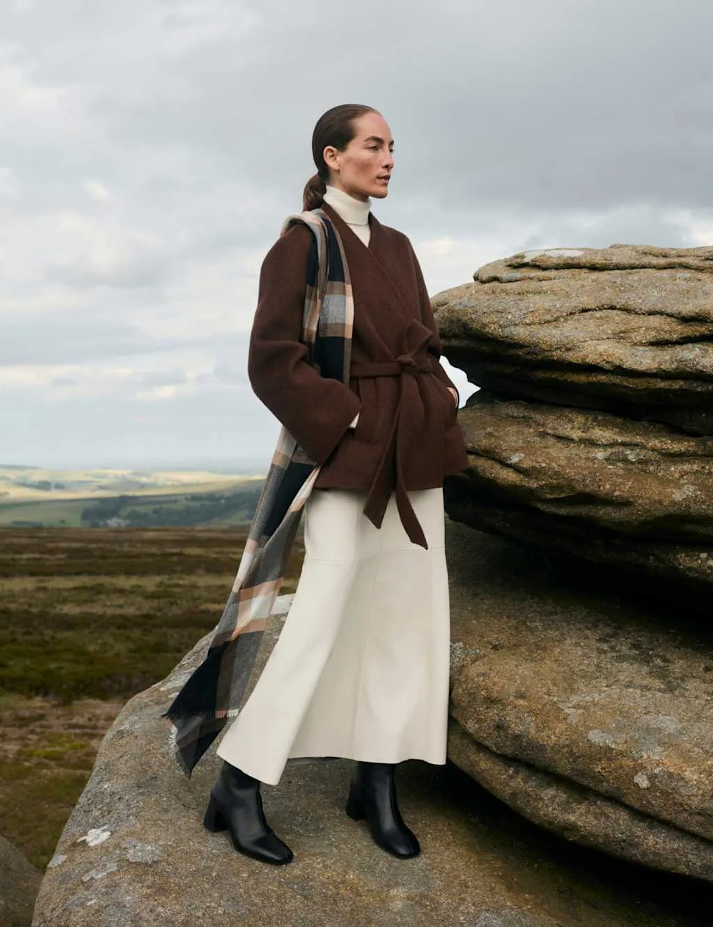 Leather Midi A-Line Skirt Ivory female - Jaeger - FashionsVida