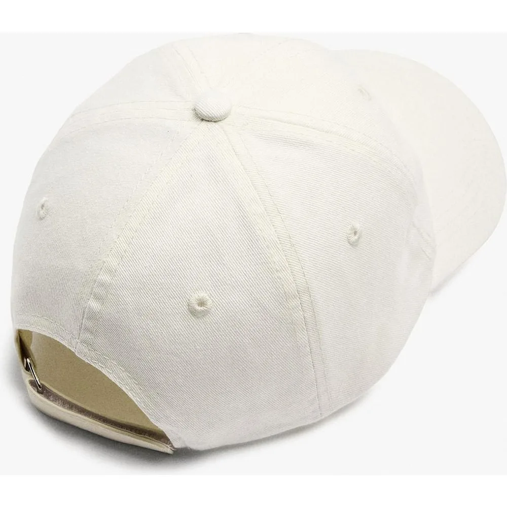 Gorra de mujer con detalle frontal y pespuntes - Parfois - FashionsVida